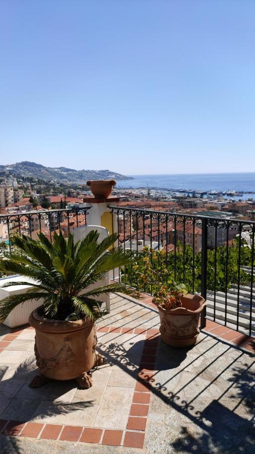 Hotel La Casa Del Sole à San Remo Extérieur photo