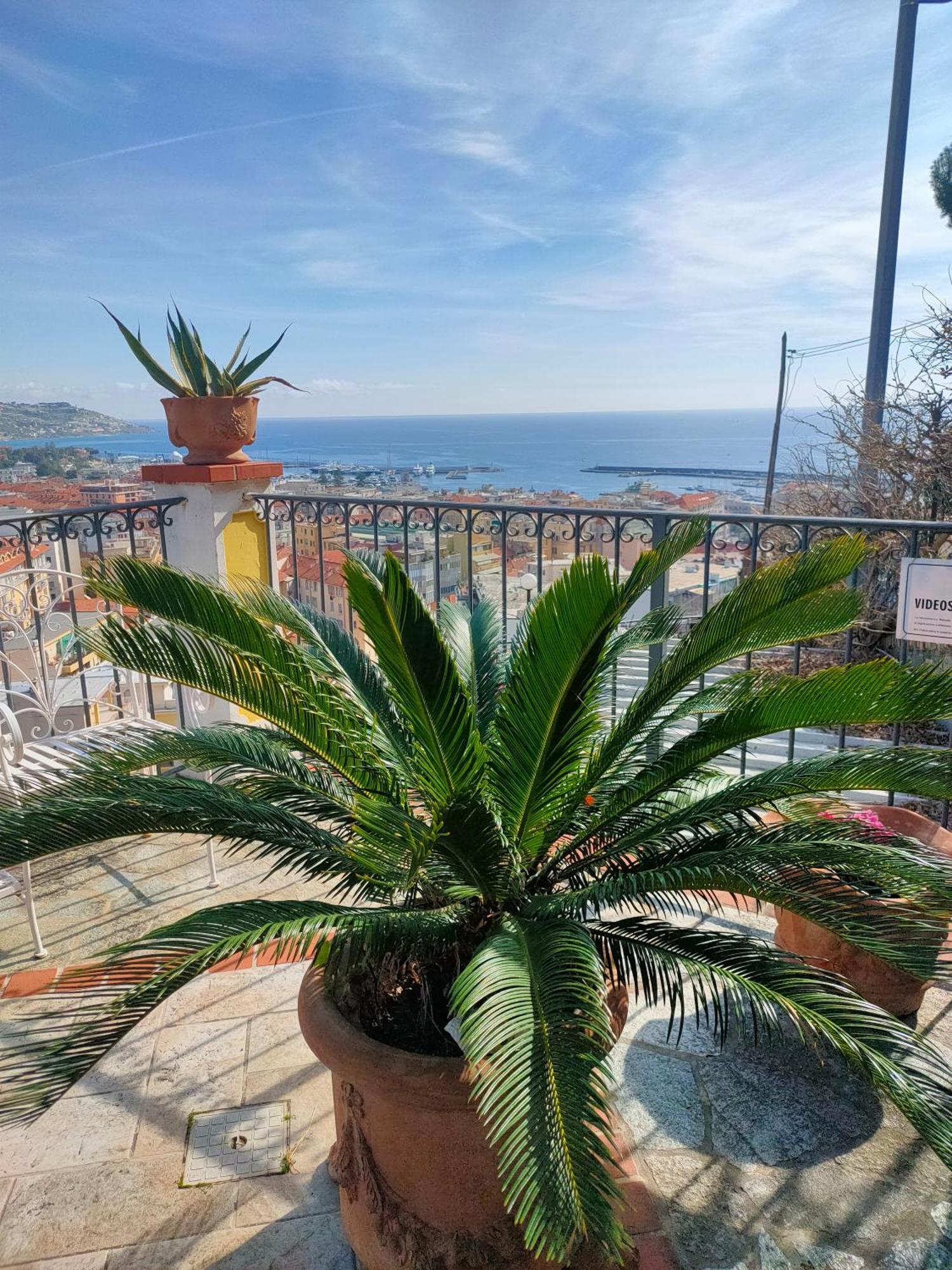 Hotel La Casa Del Sole à San Remo Extérieur photo