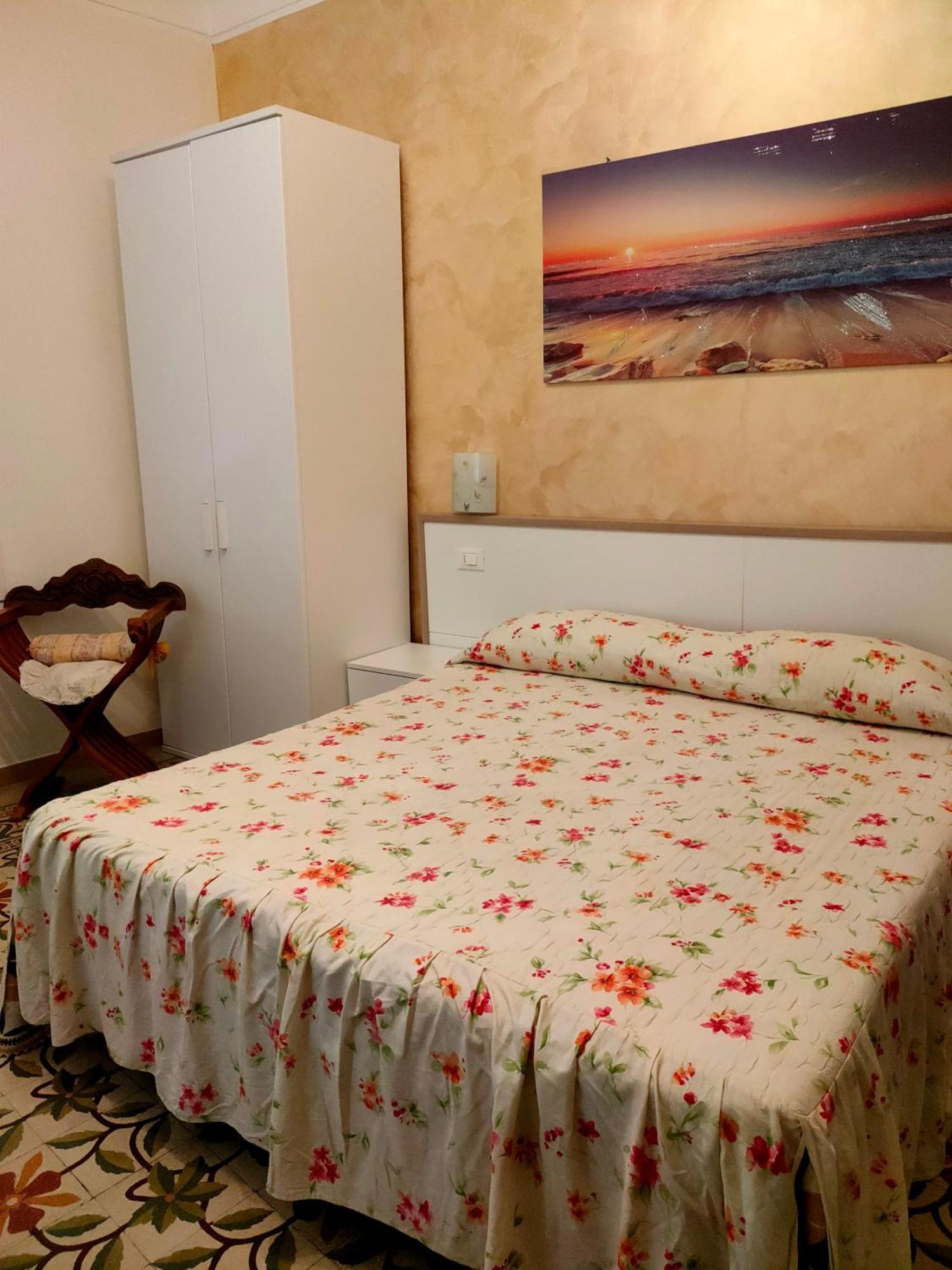 Hotel La Casa Del Sole à San Remo Extérieur photo