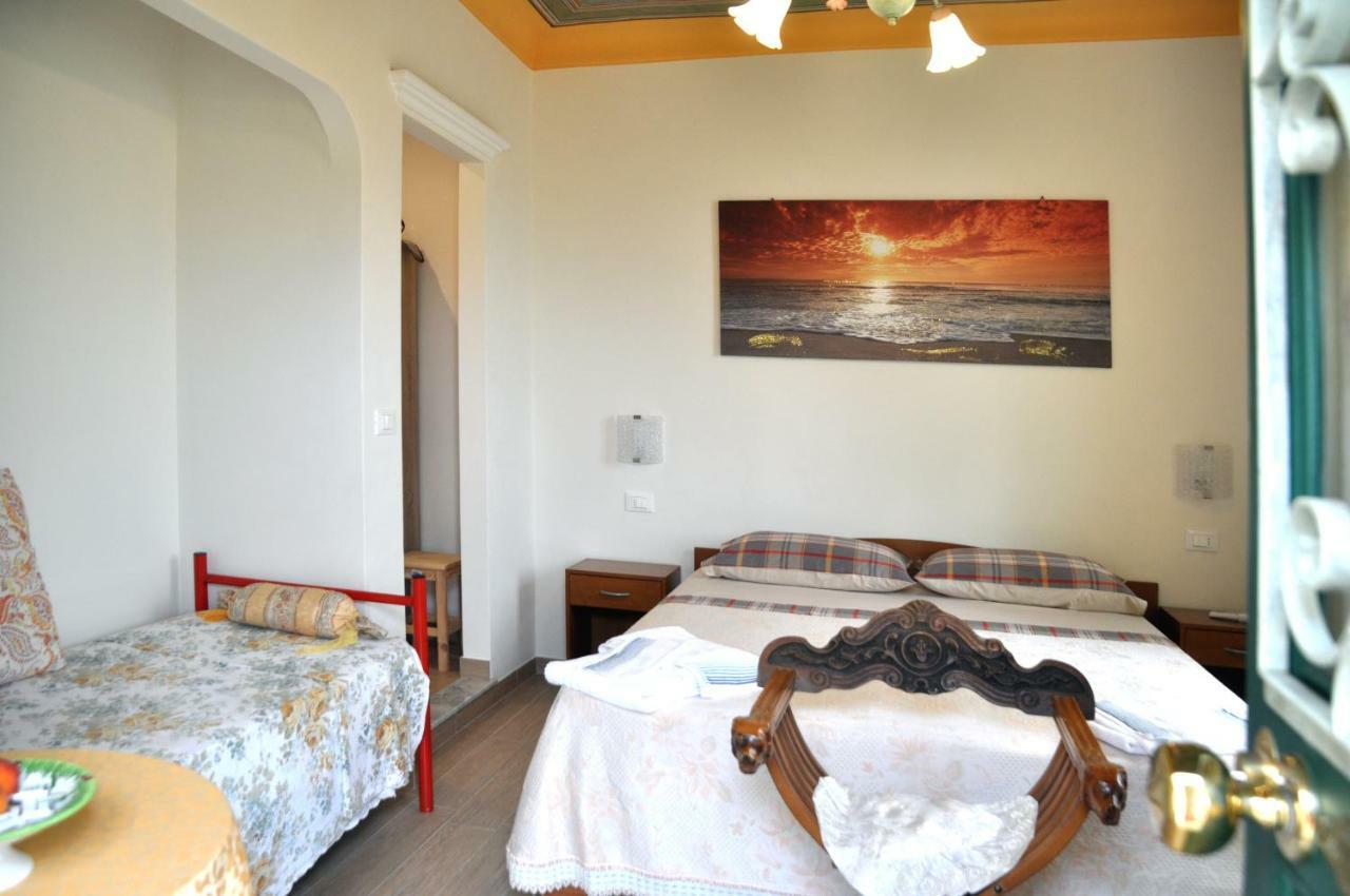 Hotel La Casa Del Sole à San Remo Extérieur photo