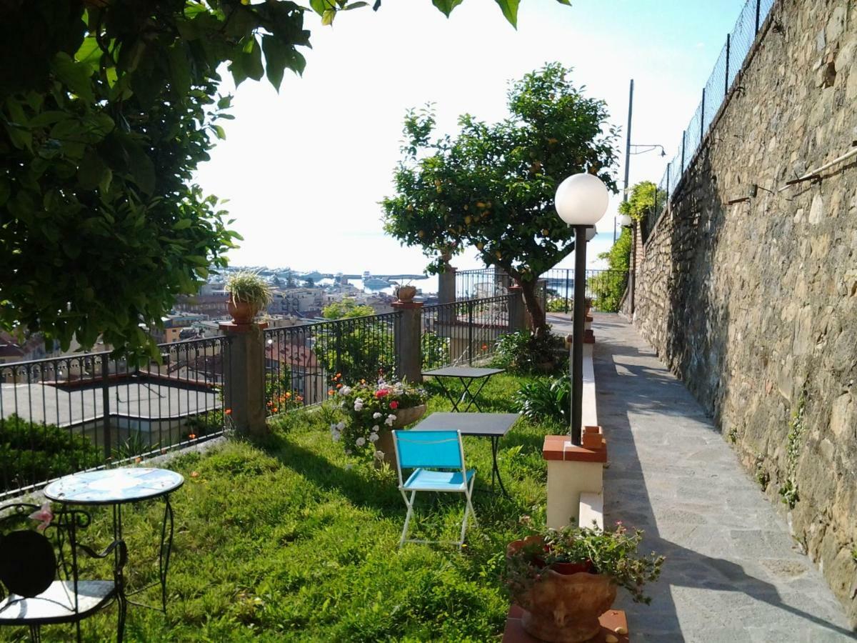 Hotel La Casa Del Sole à San Remo Extérieur photo