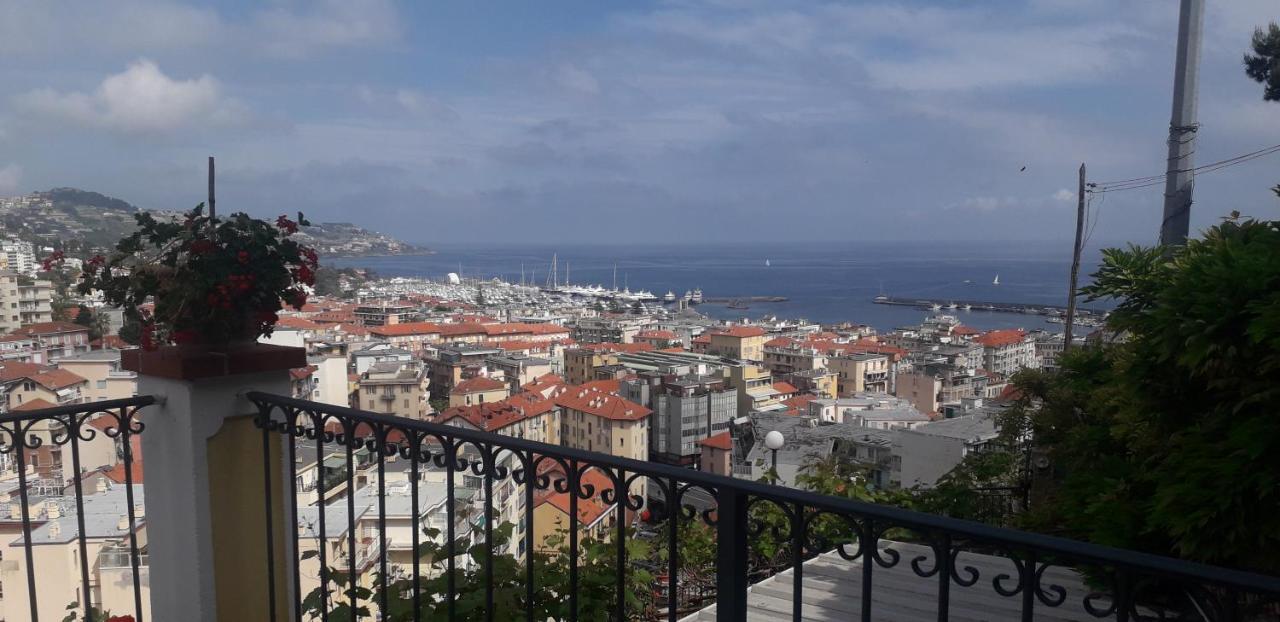 Hotel La Casa Del Sole à San Remo Extérieur photo